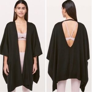 Lululemon Free to Coast Black Low Back
Casual Wrap Sweater Top Cardigan O/S